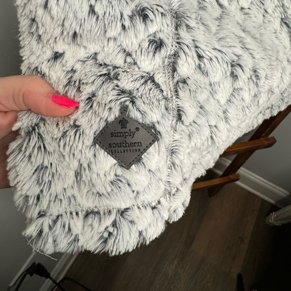 Simply Southern Quarter Zip Fuzzy Pullover - Picture 5 of 7